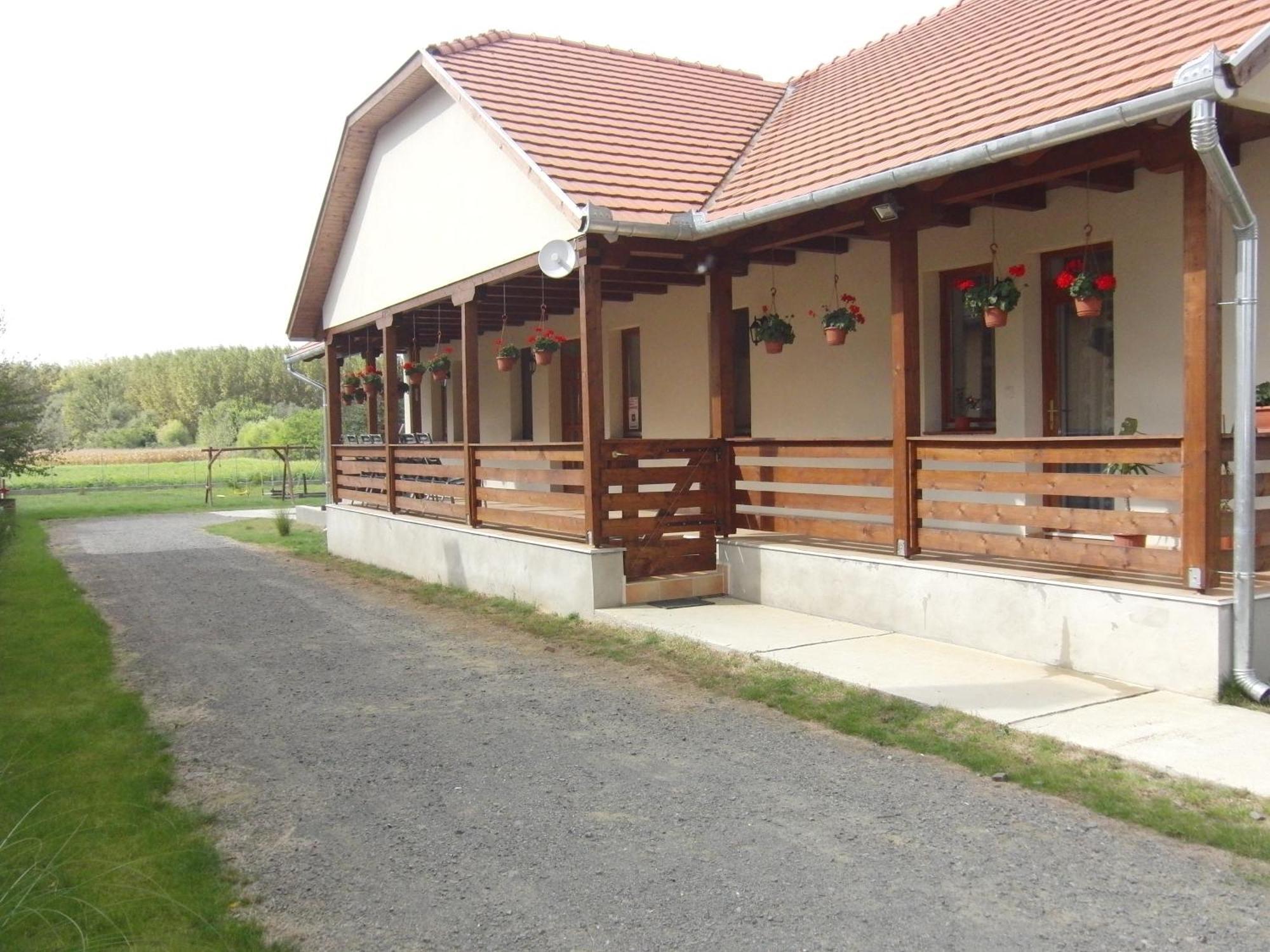 Kekszilva Vendeghaz Hotel Pap Exterior foto